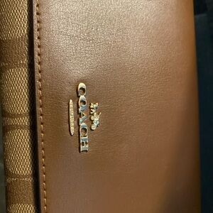 New coach wallet